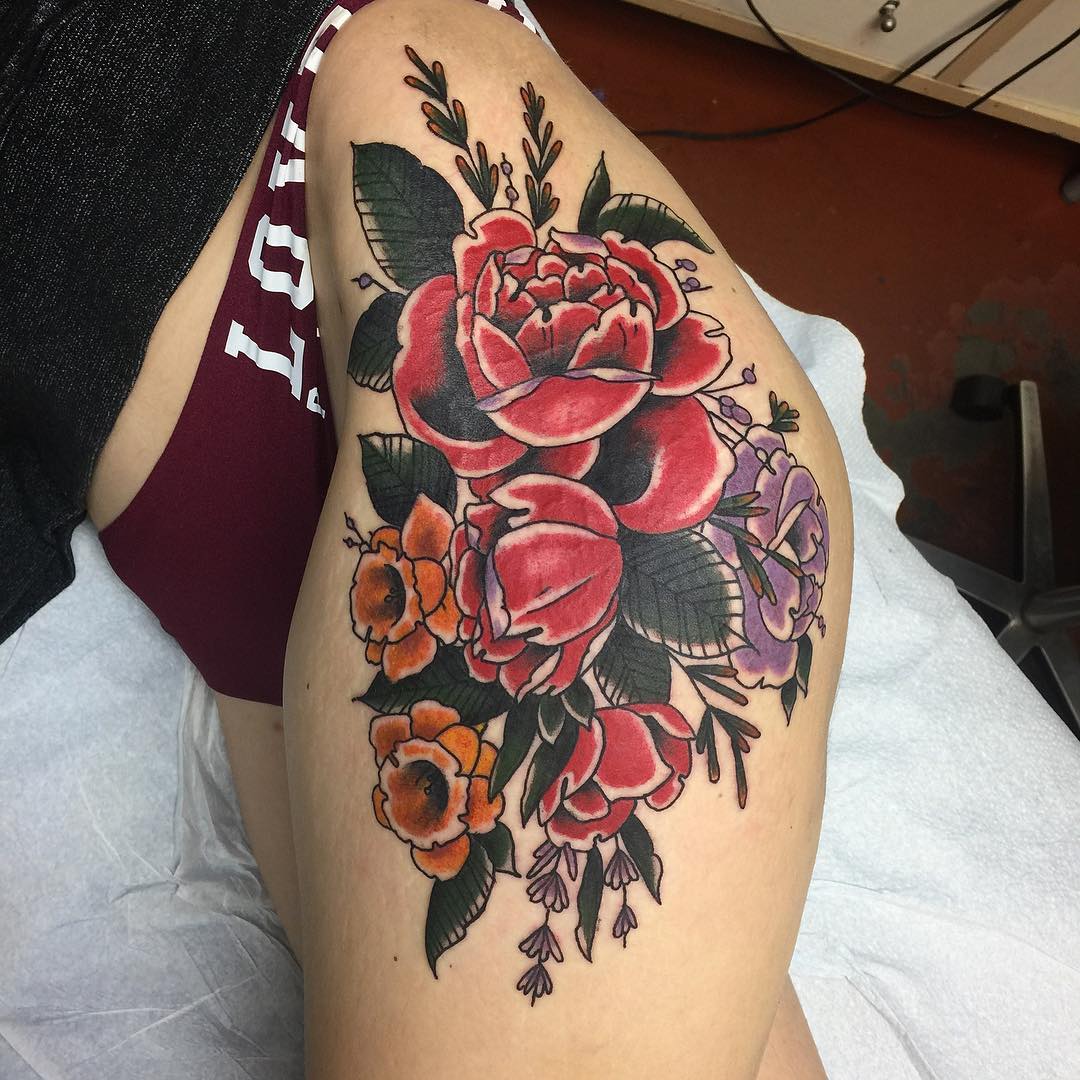 安小姐大腿臀部oldschool玫瑰纹身图案